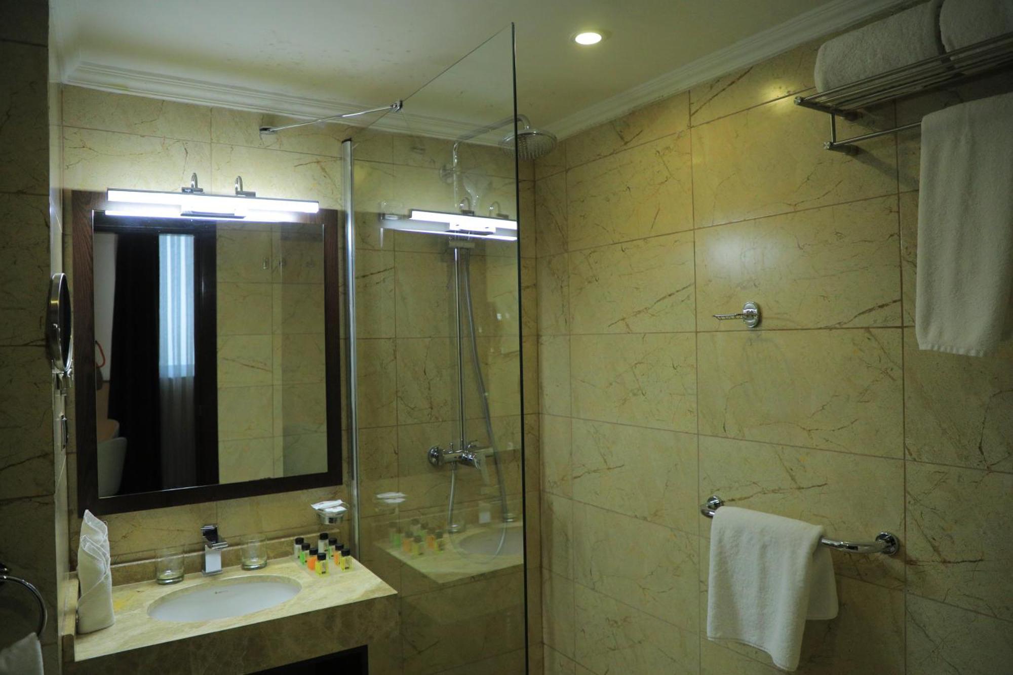 Cassiopeia Hotel Addis Abeba Eksteriør bilde